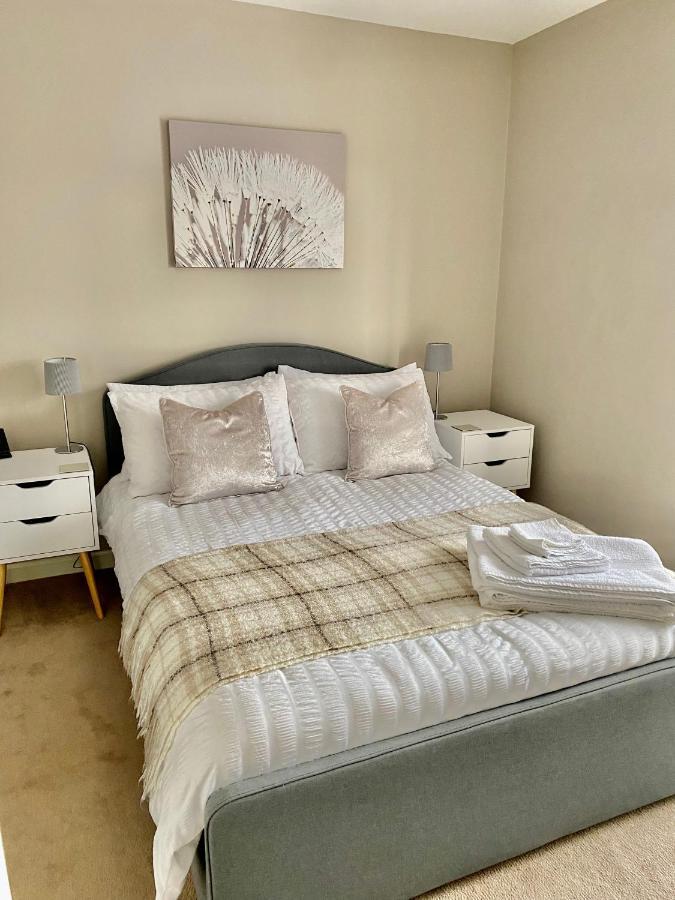 Lovely 2 Bedroom, 2 Bathroom House With Parking. Plymouth Eksteriør billede