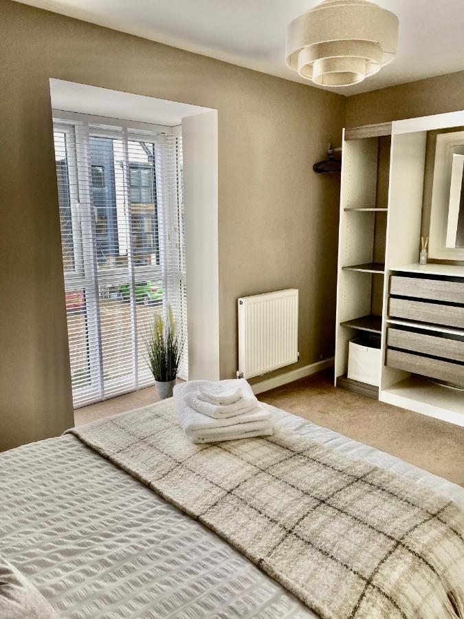Lovely 2 Bedroom, 2 Bathroom House With Parking. Plymouth Eksteriør billede